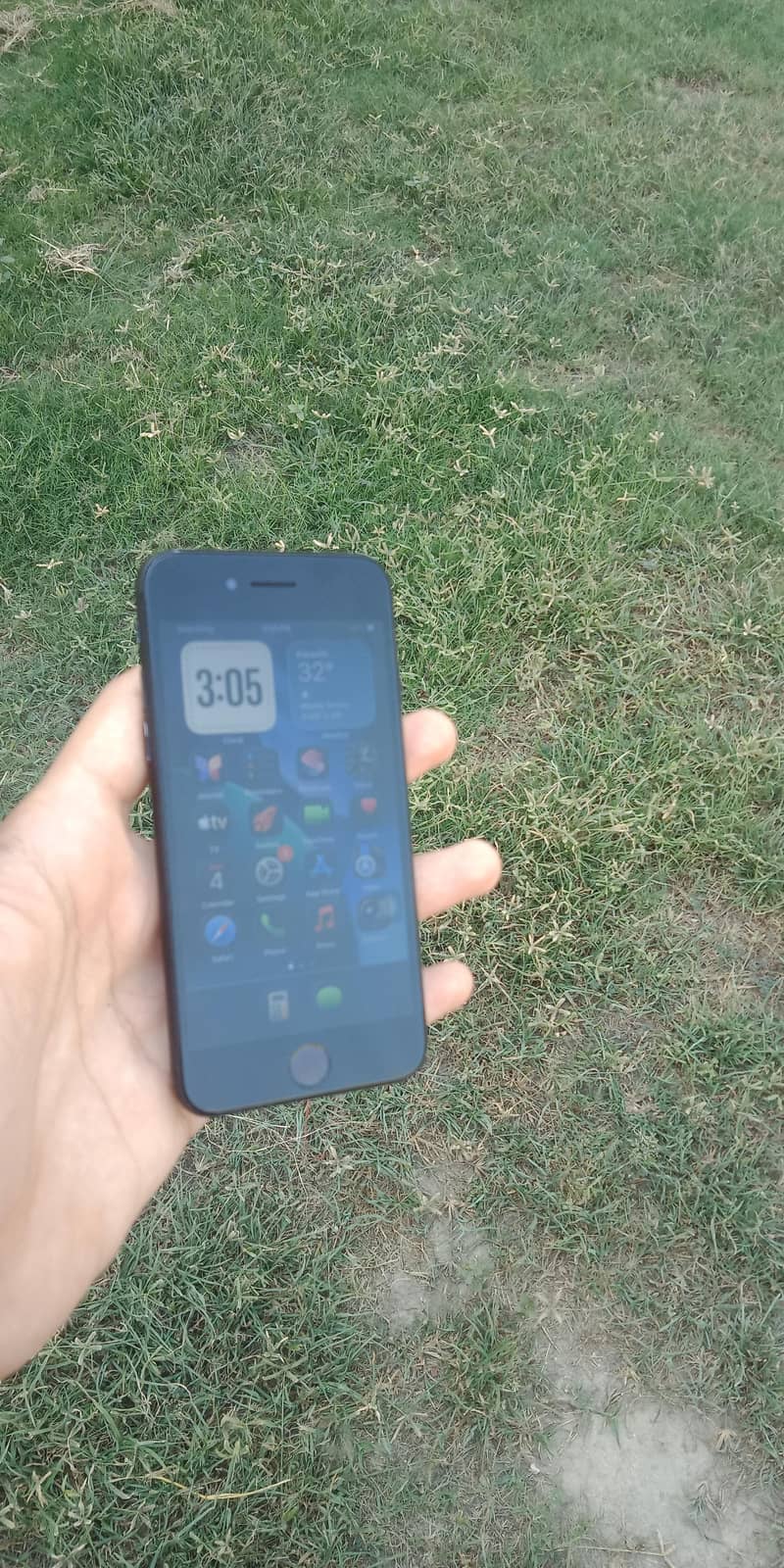 Apple iPhone SE 0