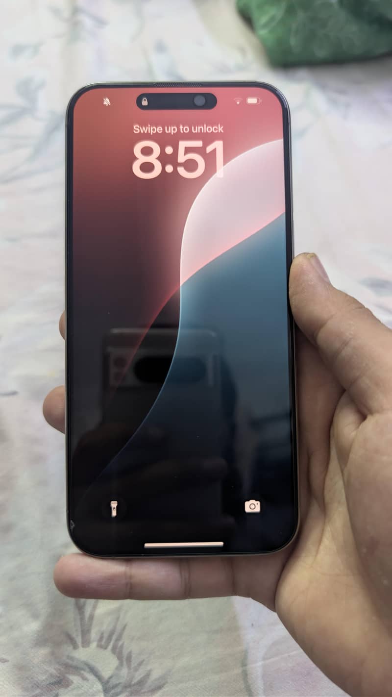 Apple iPhone 15 Pro Max 1