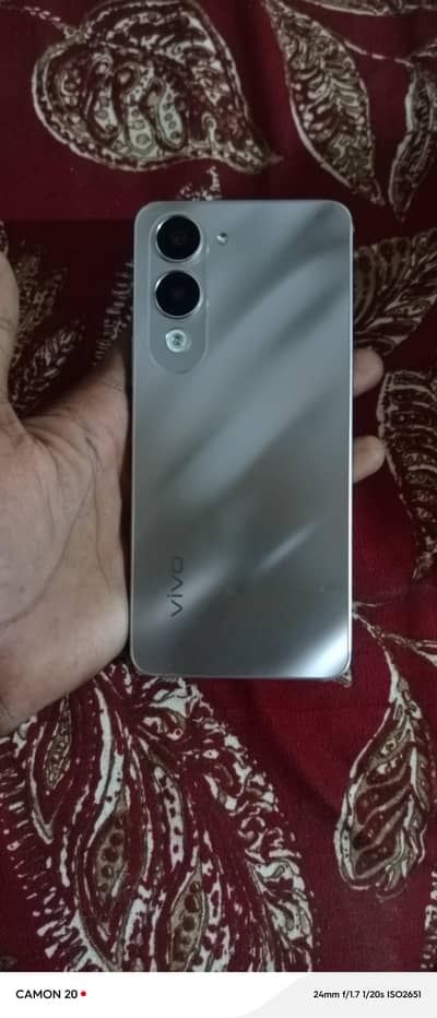 Vivo Y04 mobile all original new mobile 5 month warranty available