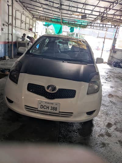 Toyota Vitz 2006