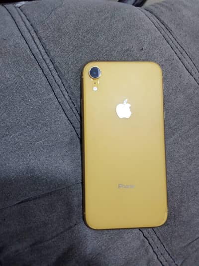 Apple iPhone XR