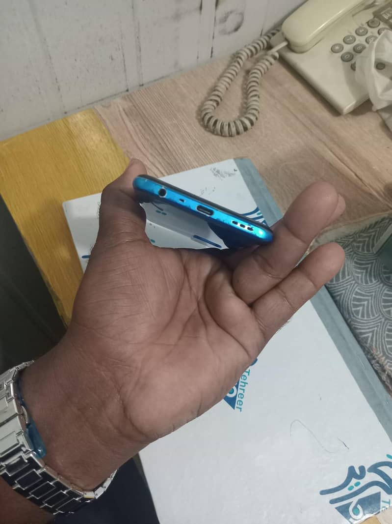 OPPO A54 10