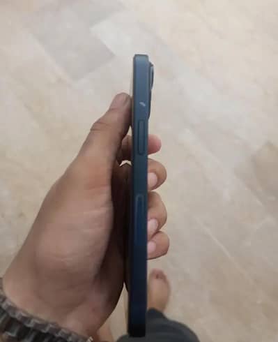 Apple iPhone 14