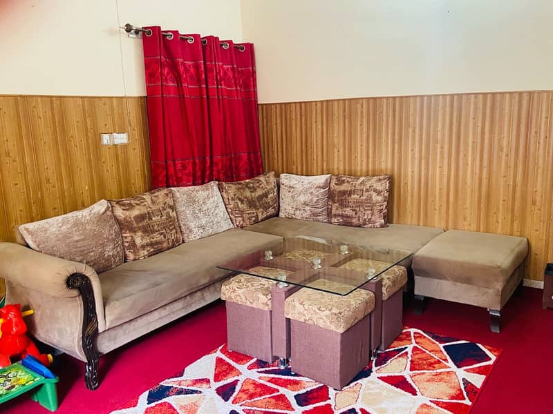 Sofa table and coffee set 3