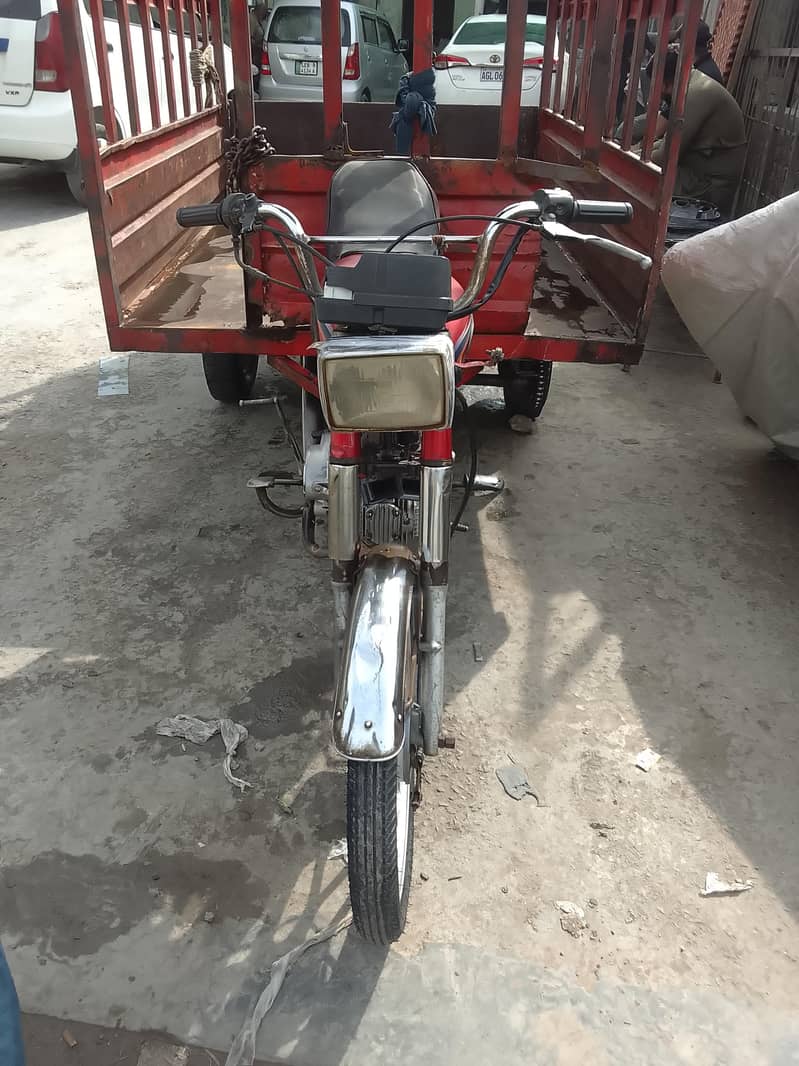 100 cc 8