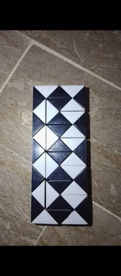 Magic Snake Cube 24 Blocks Black White - Like New