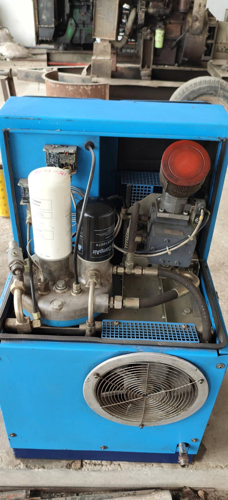 Screw Compressor 2