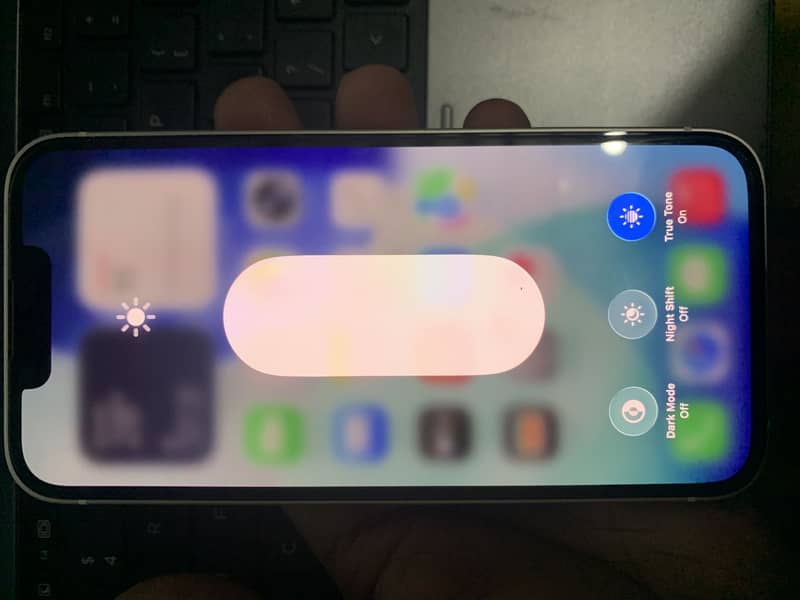 Apple iPhone 13 1