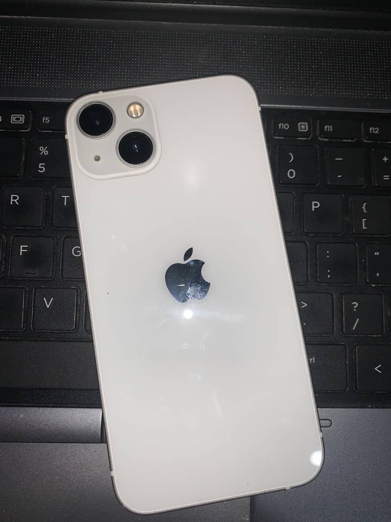 Apple iPhone 13 3