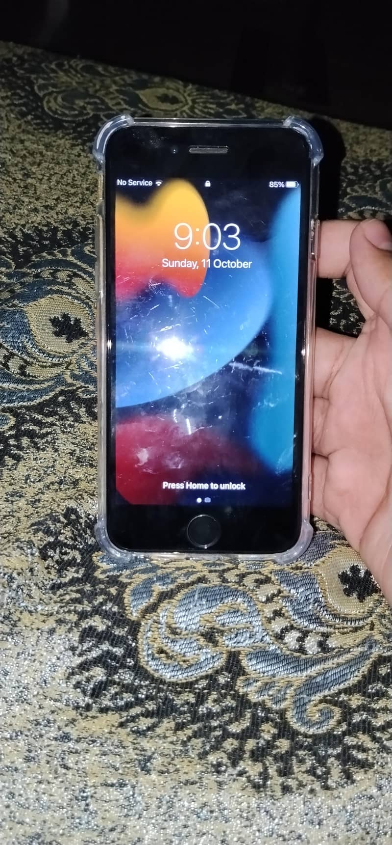 Apple iPhone 7 0