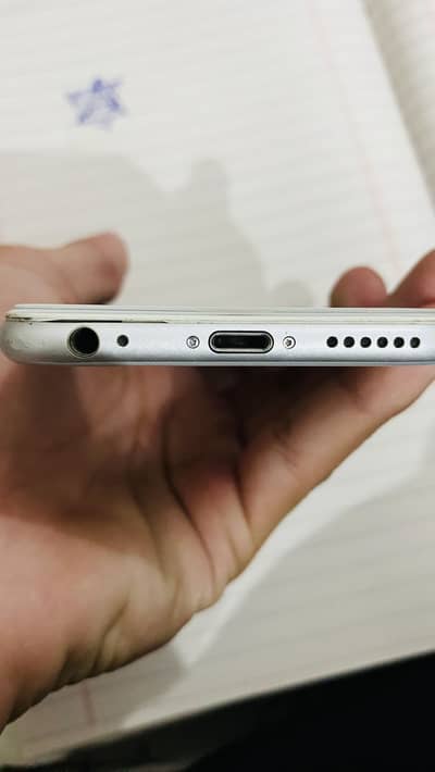 Apple iPhone 6