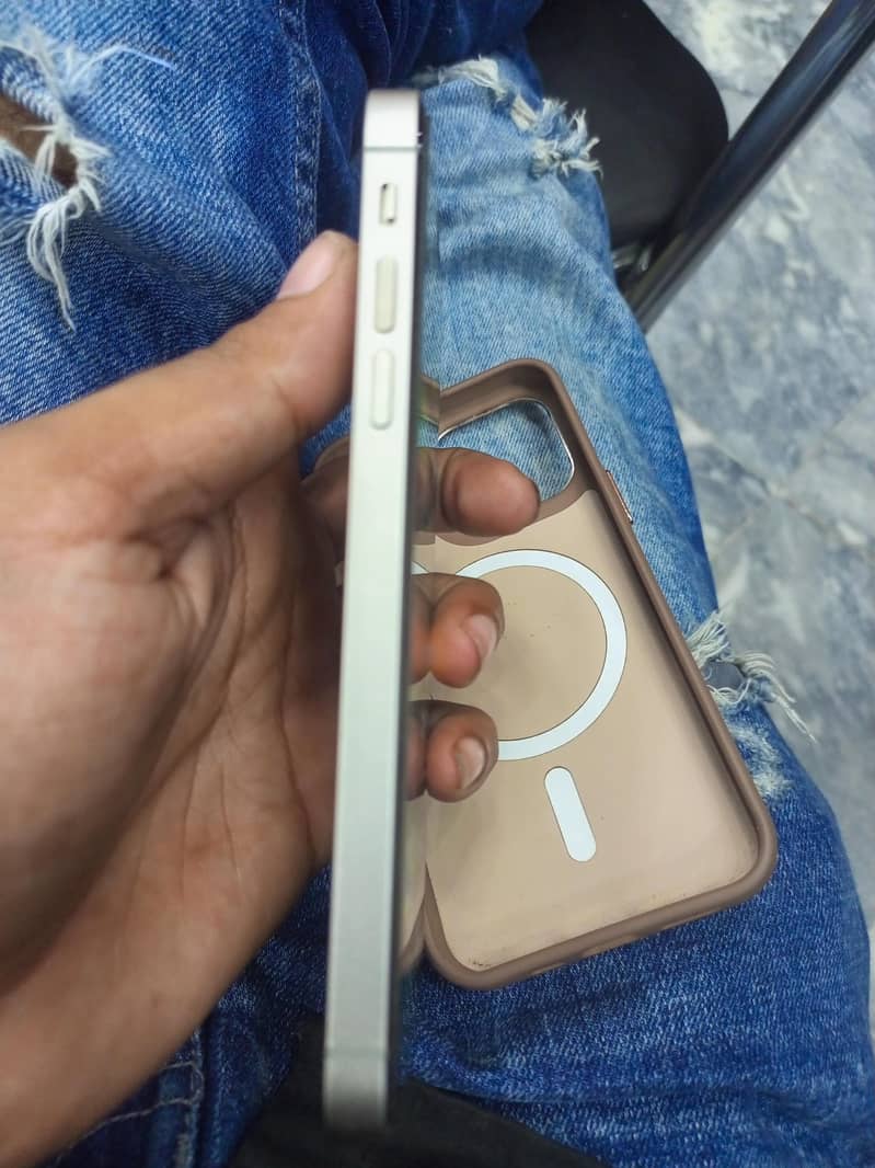 Apple iPhone X 3