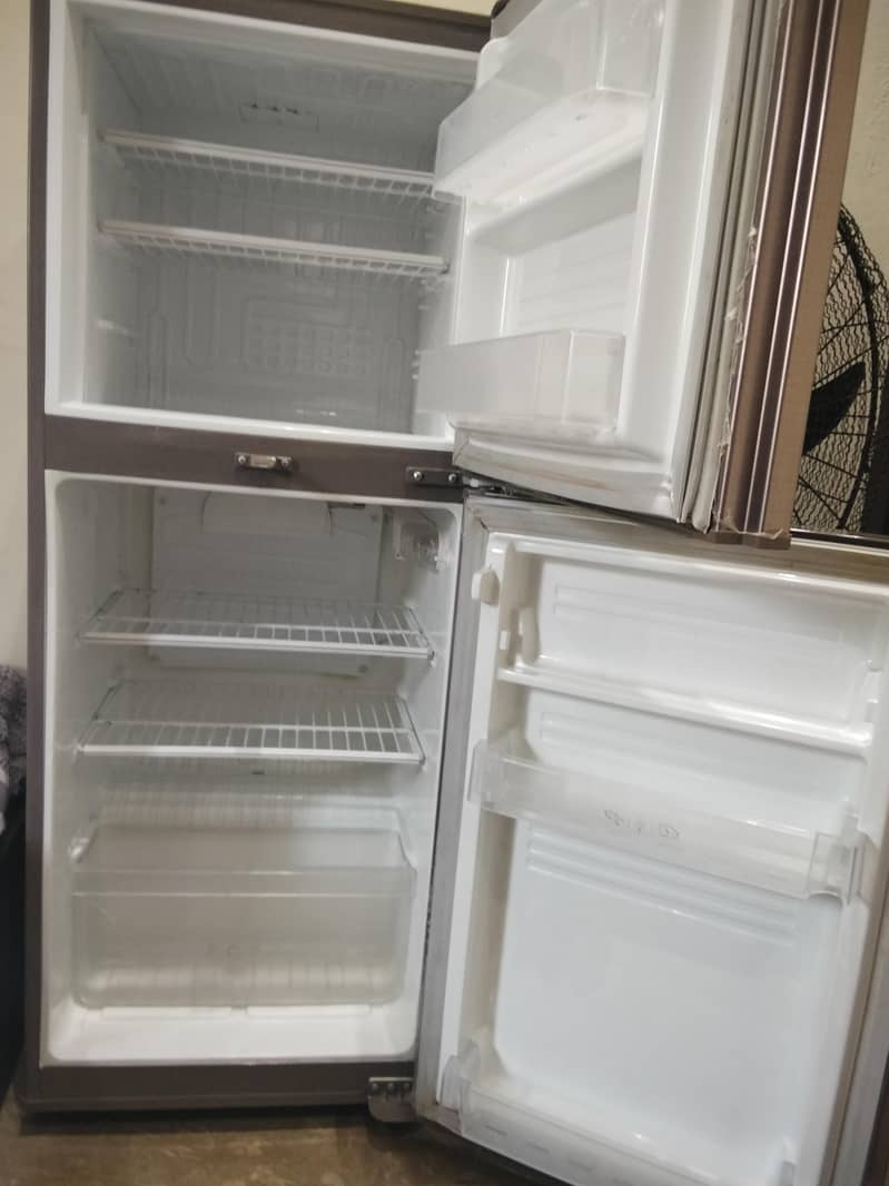refrigerator 5