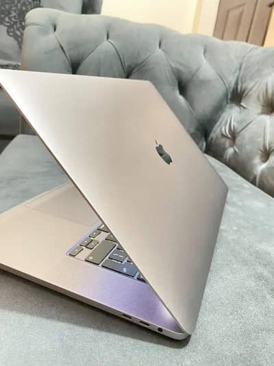 Apple Macbook Pro 16 _Inch 2019