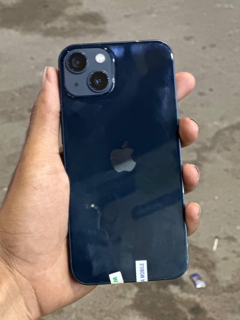 Apple iPhone 13 2