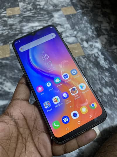 Tecno Spark 4