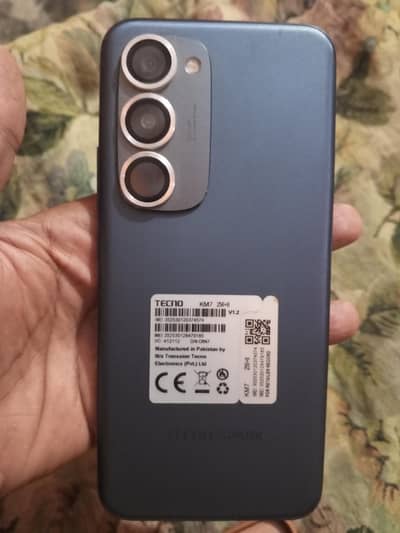 Tecno spark 40 pro plus