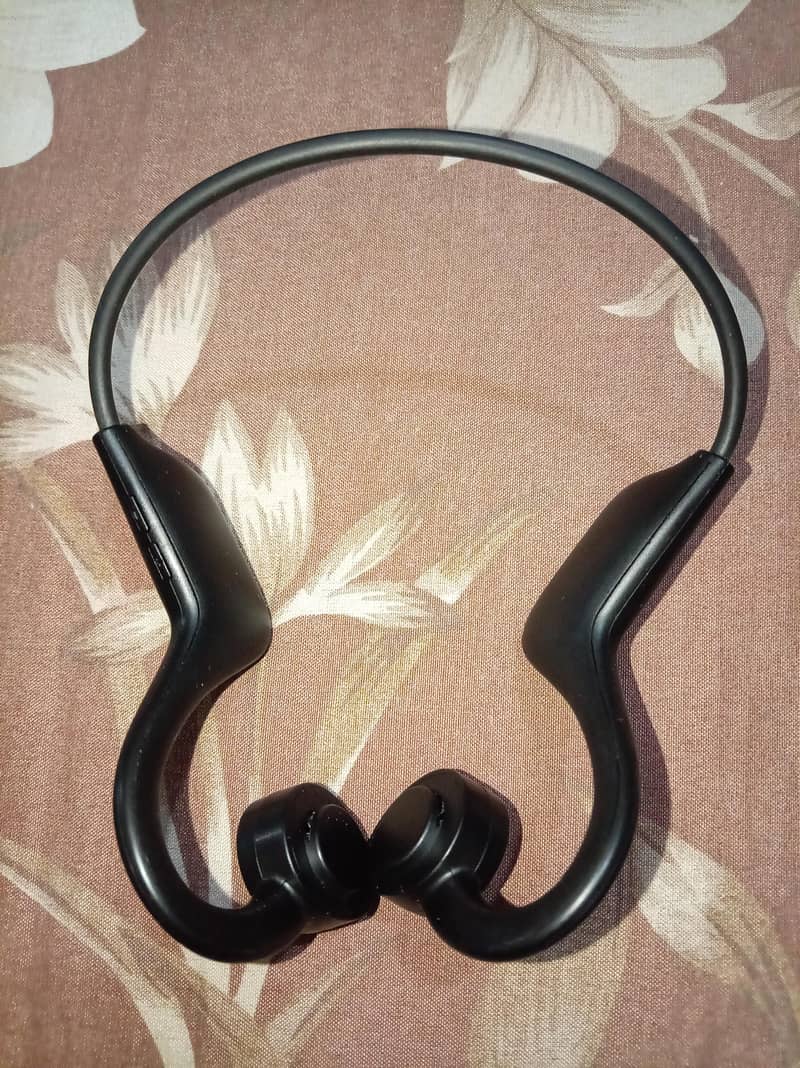 Earbuds wireless 1