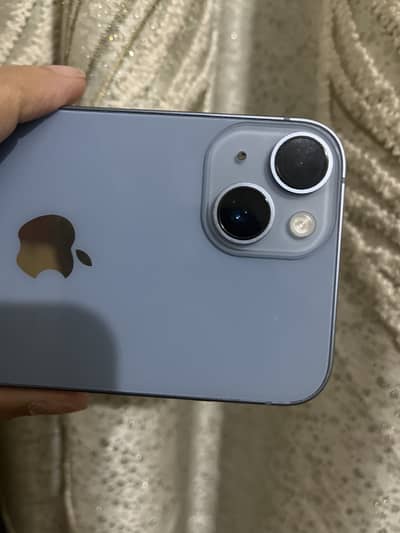 Apple iPhone 14
