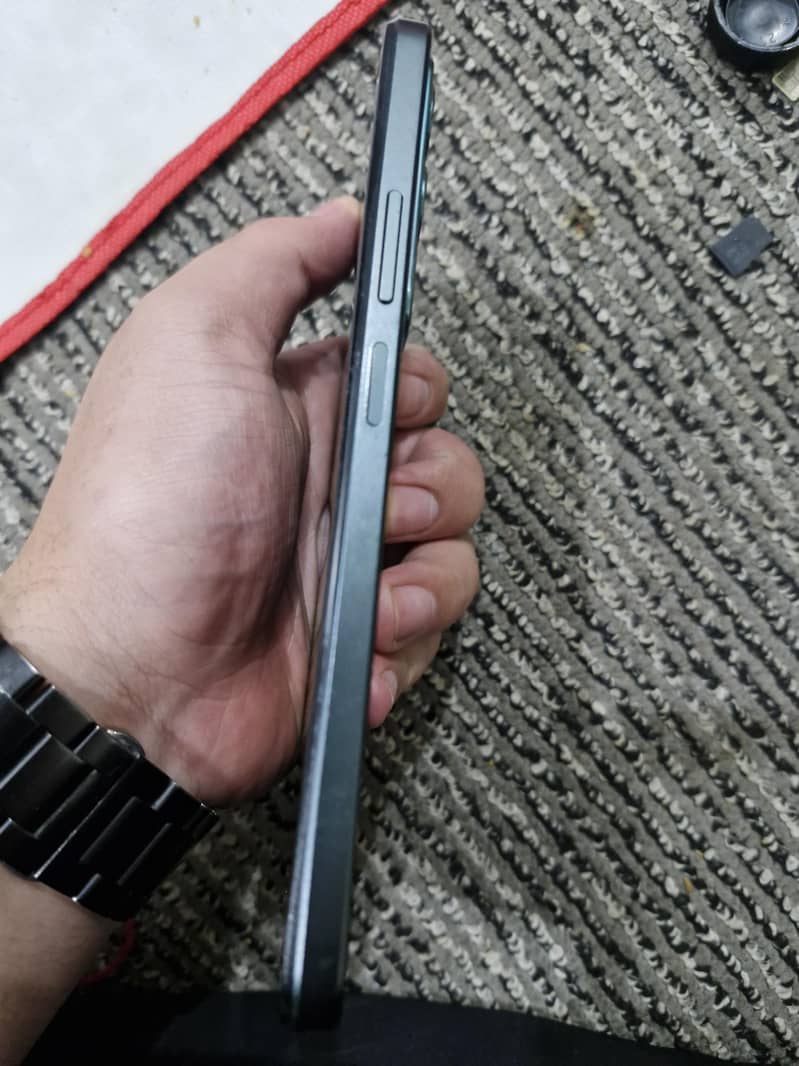 Realme C71 4
