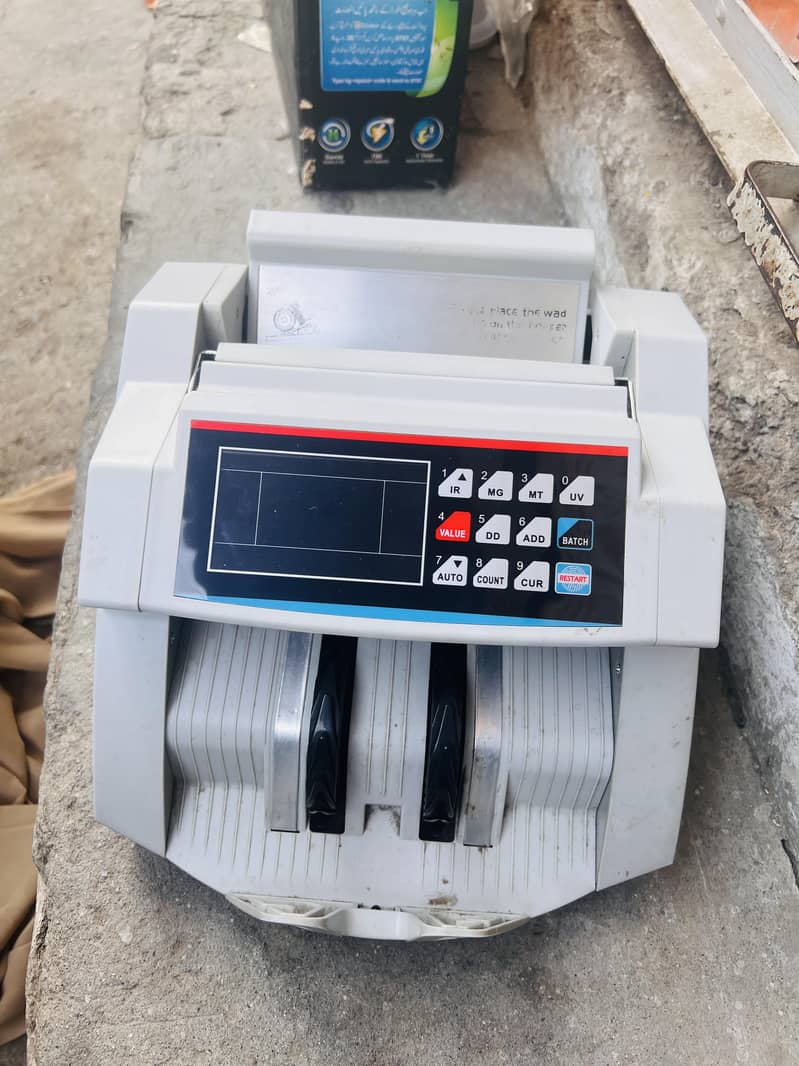 Cash counting machine 1