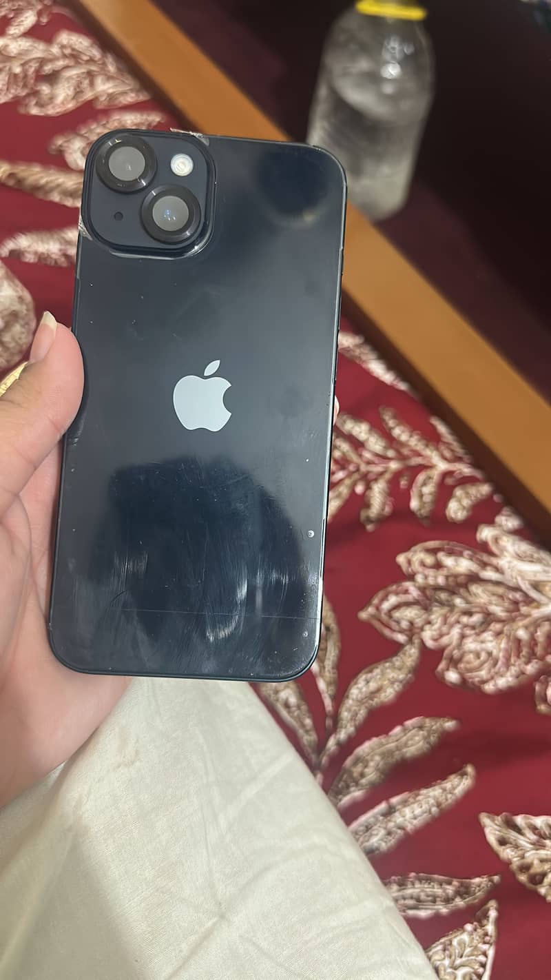 Apple iPhone 14 3