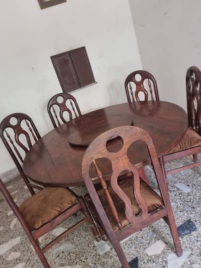 WOODEN DINING TABLE