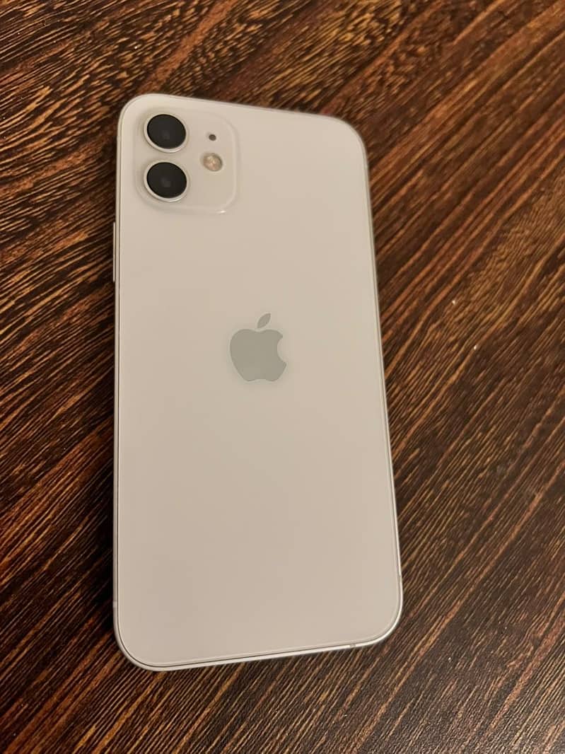 Apple iPhone 12 0