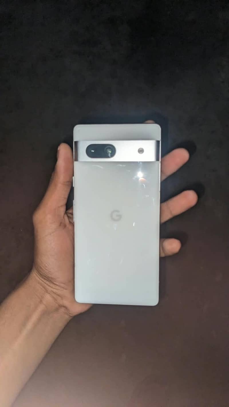 Google Pixel 7a 1