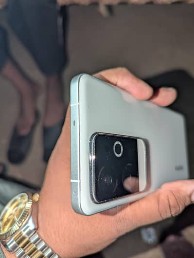 Realme GT 6