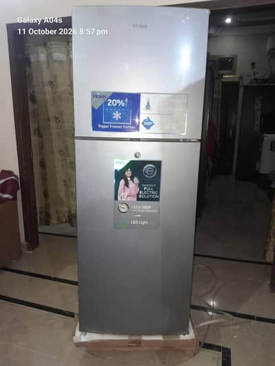 Haier Refrigerator HRF-336EBS / Fridge in New condition