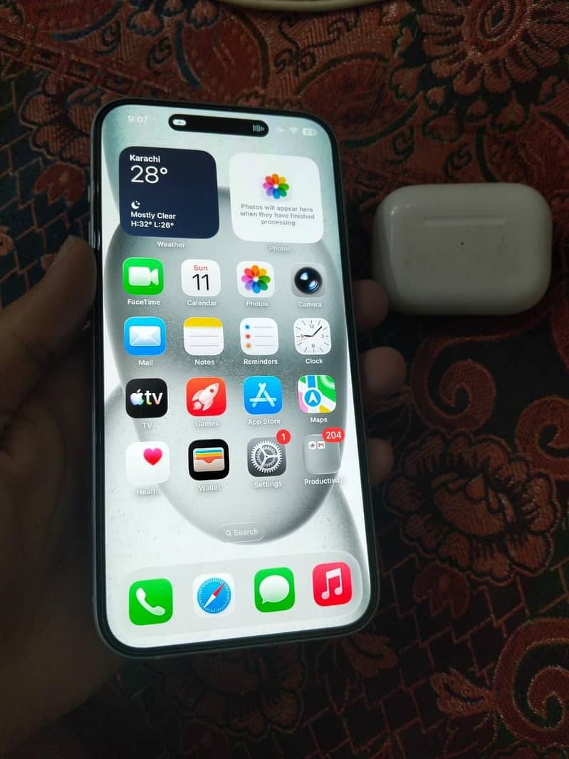 Apple iPhone 15 plus 1
