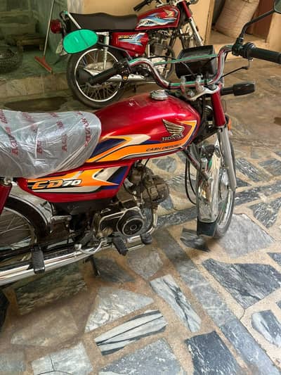 HINDA CD 70 2024-25 FOR SALE