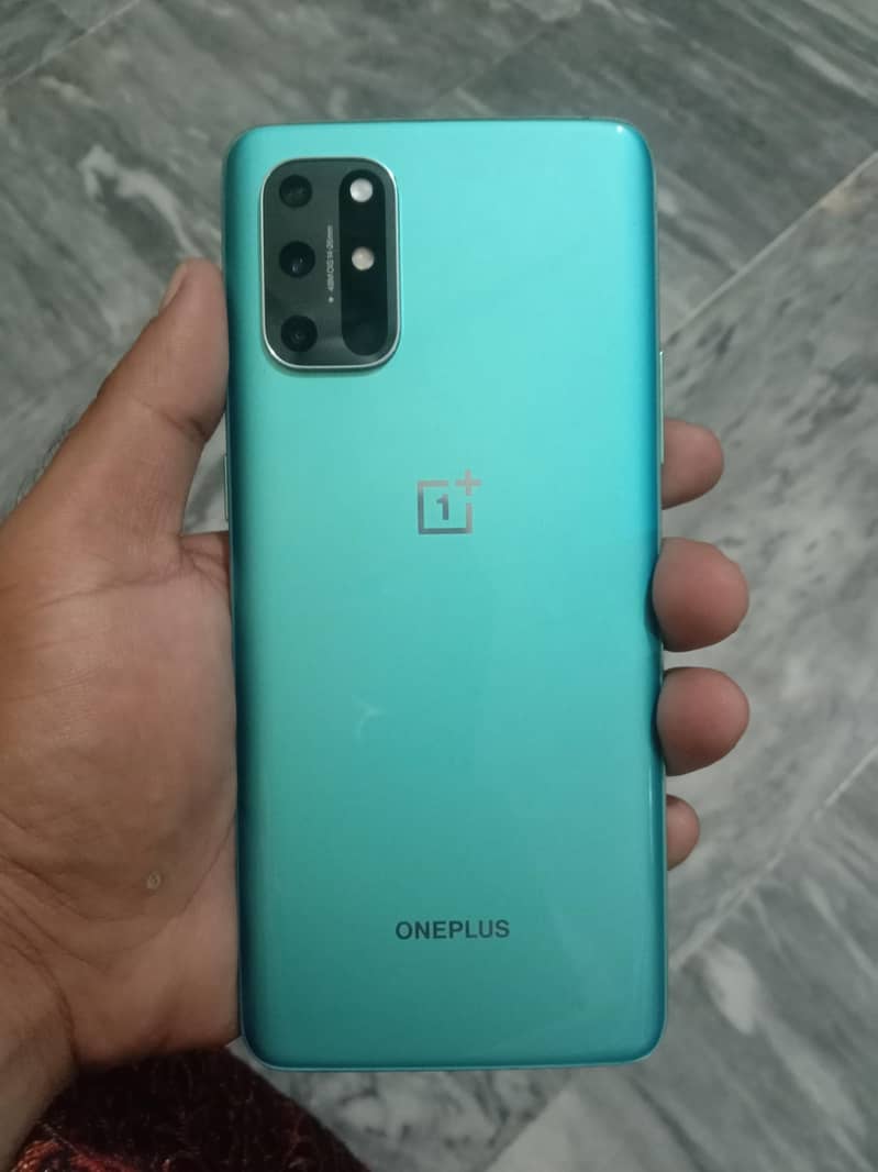 One Plus 8T 1