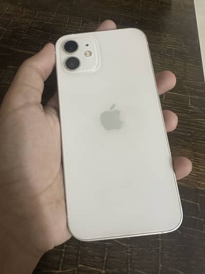 Apple iPhone 12