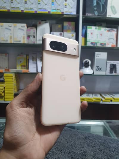 Google Pixel 8 official pta 10/10 watter pack 03264078487