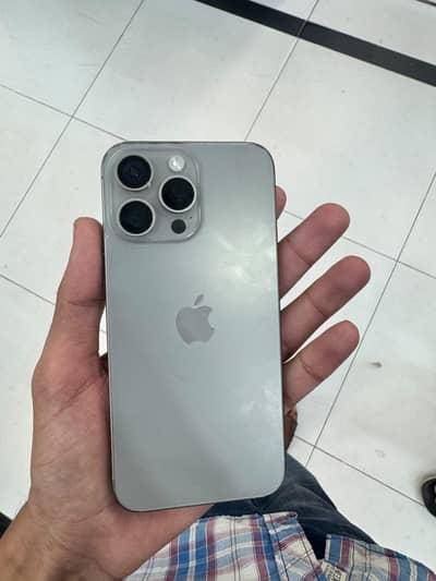 Apple iPhone 15 Pro Max
