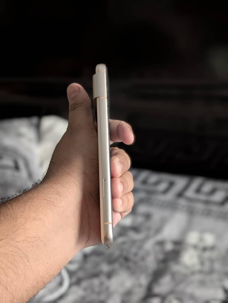 Google Pixel 8 2