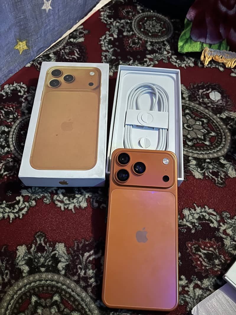 Apple iPhone 17 Pro Max 2