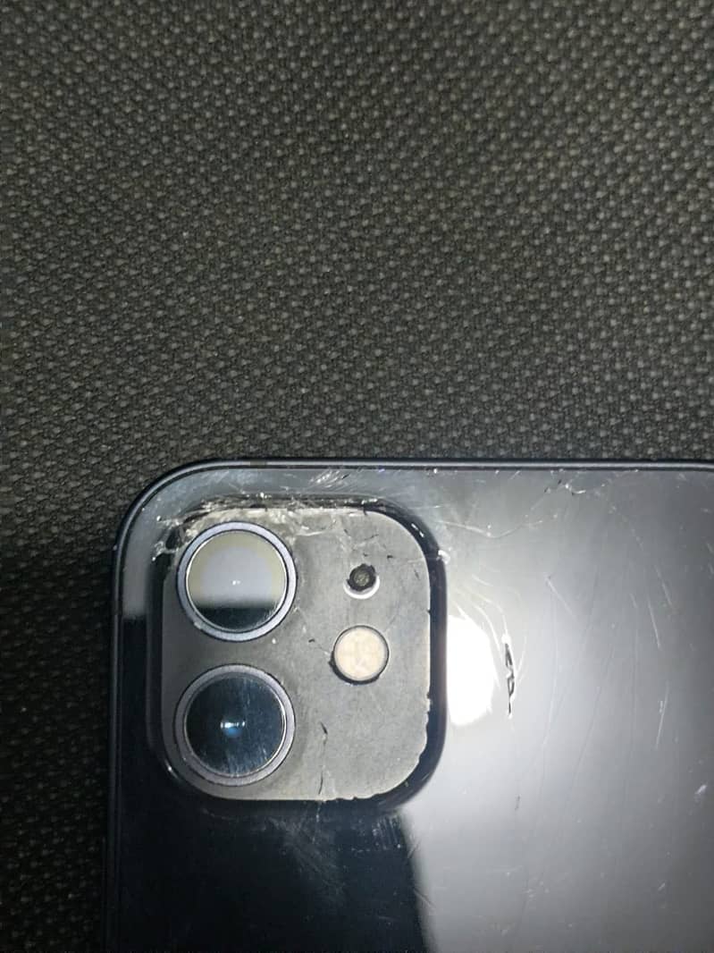 Apple iPhone 12 2