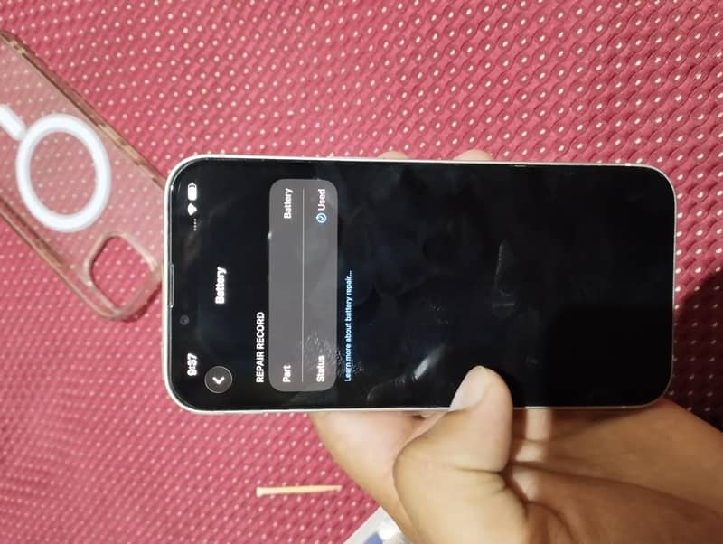 Apple iPhone 13 0