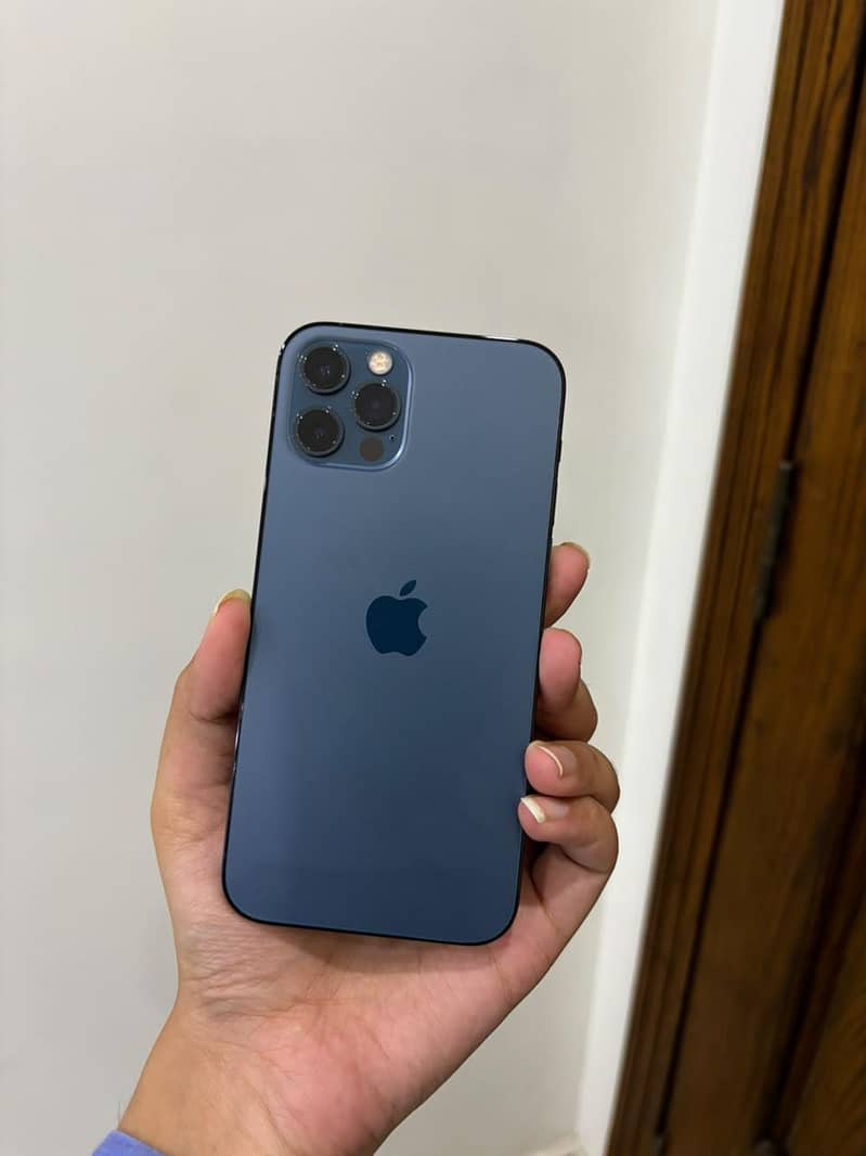 Apple iPhone 12 Pro 6