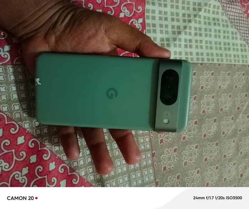Google Pixel 8 1