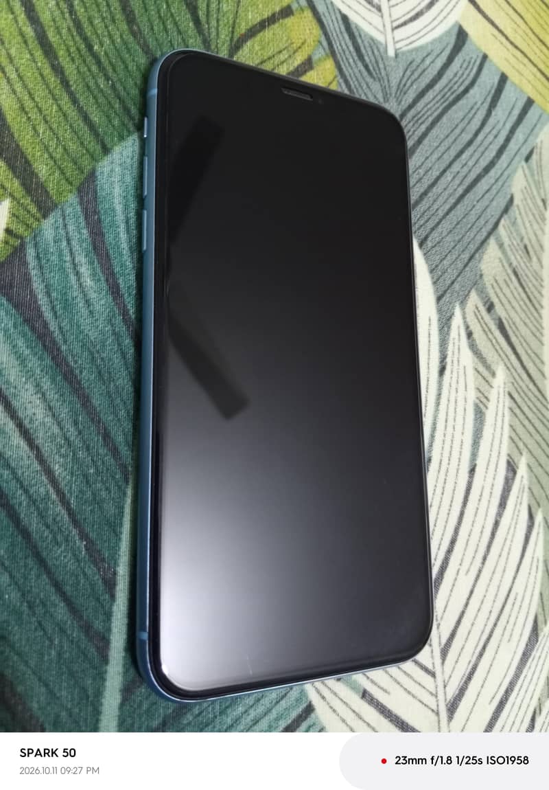 iPhone XR 1