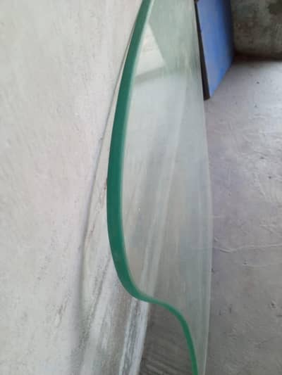table mirror jis Bhai ko chaiye rabta kary bhot acha ha or mazbot