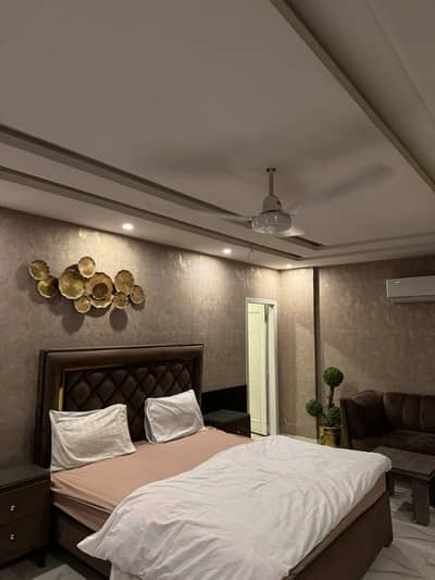 Daily basis short stays studio apartment Available