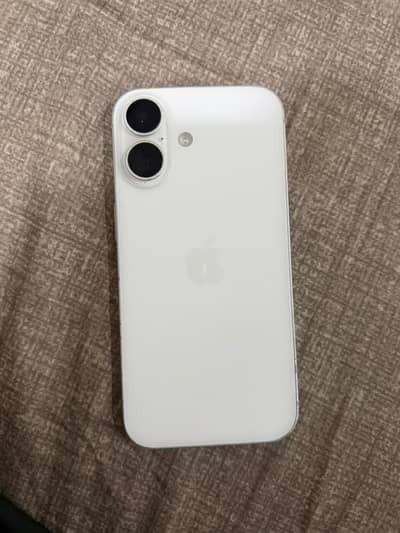 Apple iPhone 16