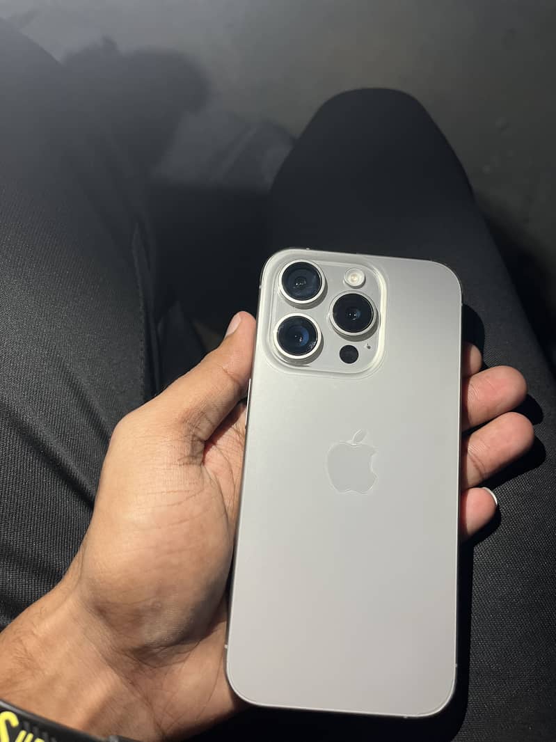 Apple iPhone 15 Pro 5