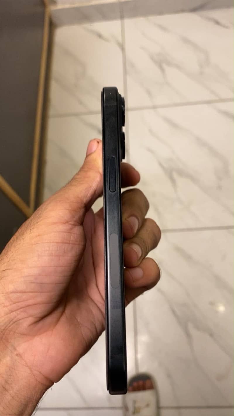 Apple iPhone 15 1