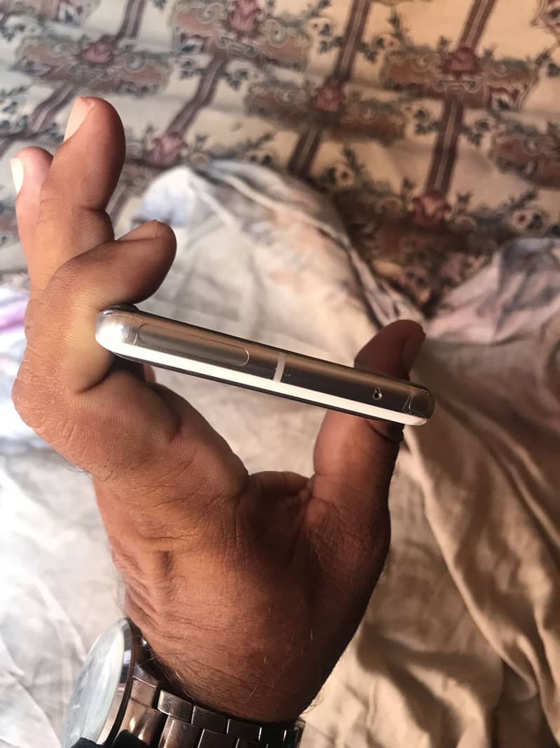 Google pixel 7pro 8